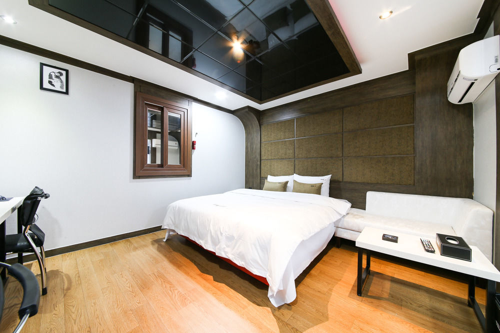 No.25 Hotel Busan Seomyeon Station Exterior photo