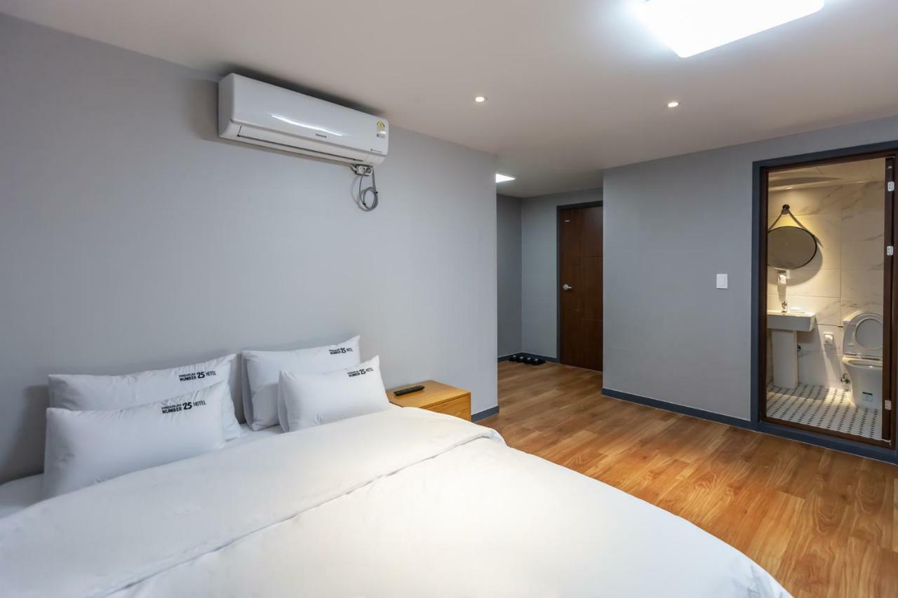 No.25 Hotel Busan Seomyeon Station Exterior photo
