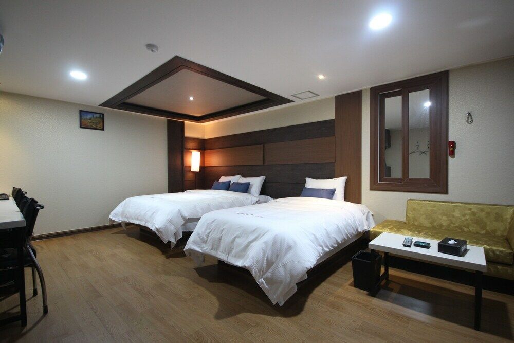 No.25 Hotel Busan Seomyeon Station Exterior photo